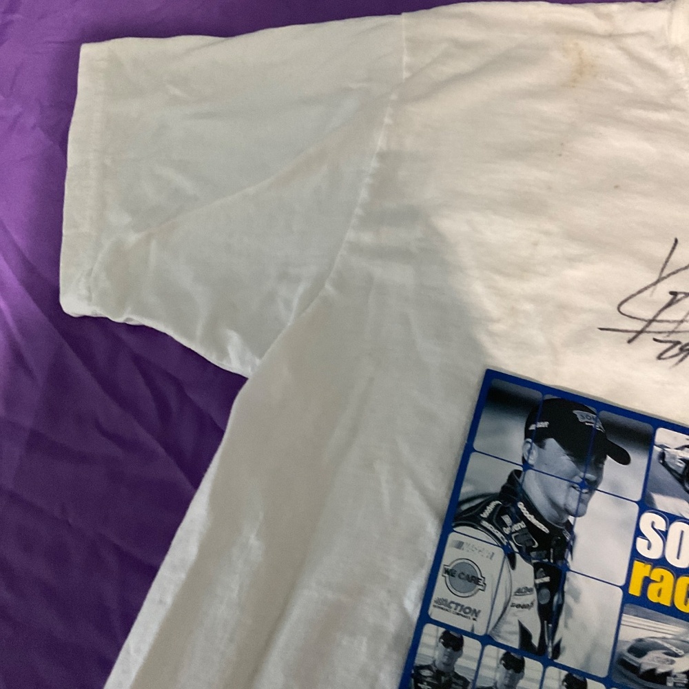 Nascar’s Kevin Harvick S8gned T-Shirt And Sign3d Hero Card. M184 View 4